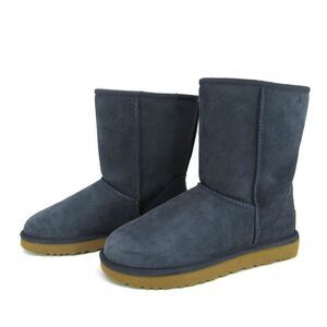 UGG Classic Short II Women's Mid-Calf Boots In Navy Blue Sz 7